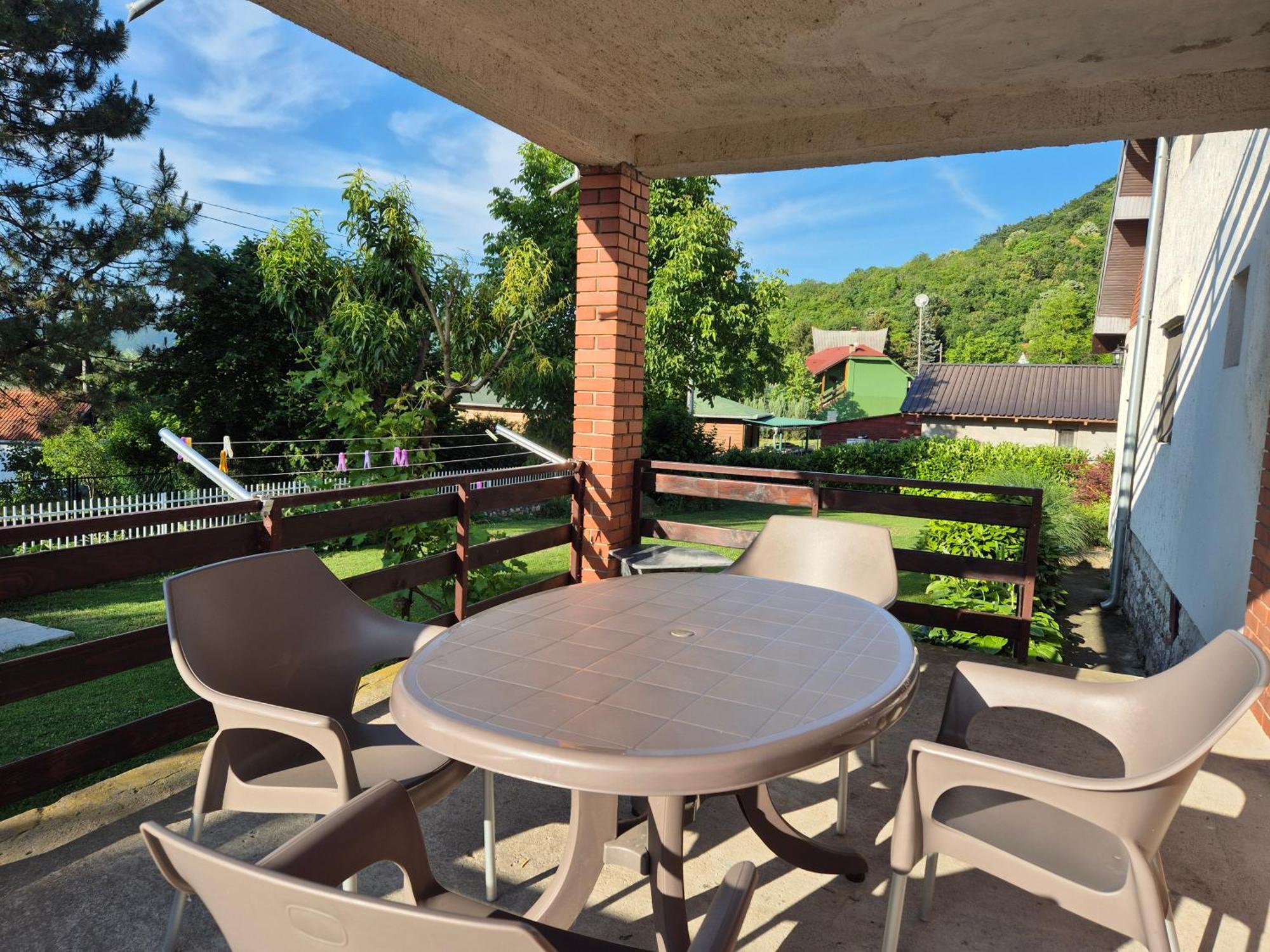 Apartment Dedine Голубац Экстерьер фото