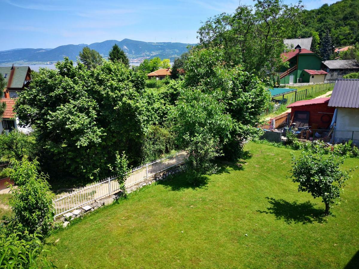 Apartment Dedine Голубац Экстерьер фото